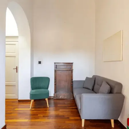 Residenza Del Capitano Hostel