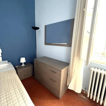 Residenza Del Capitano Hostel *