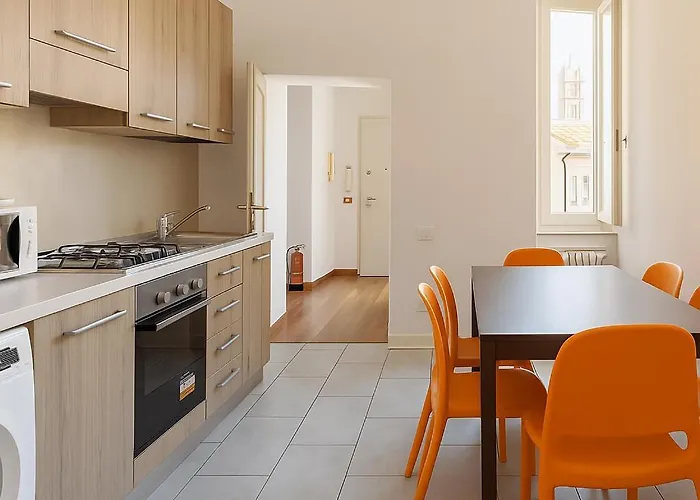 Residenza Del Capitano Хостел Сиена