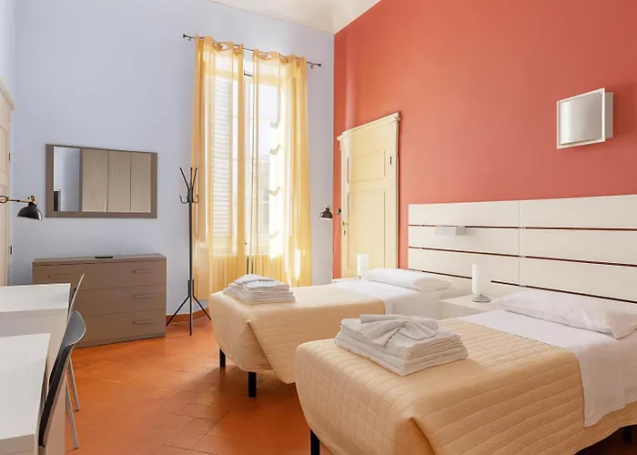 Residenza Del Capitano Albergue Siena